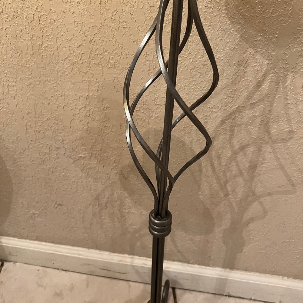 Vintage Partylite Elegant Pewter Pillar Candle Stands - - Picture 2 of 5